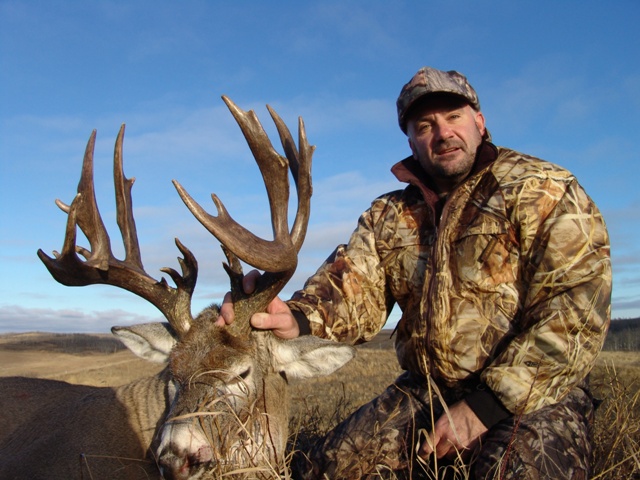 Trophy Whitetail Deer Hunts