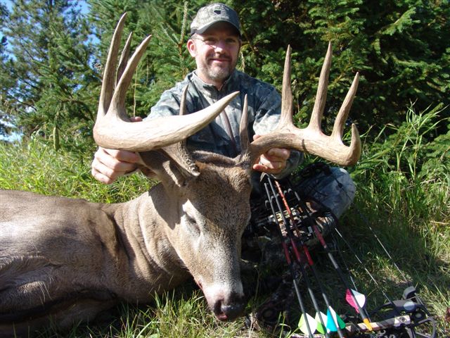 Alberta Whitetail Deer Hunting